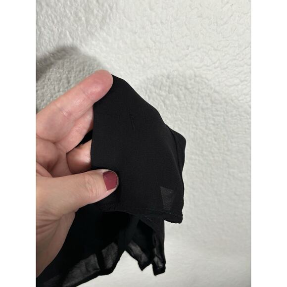 Reformation Wrap Top Size S Black Viscose Shirt Sleeve - Picture 8 of 9